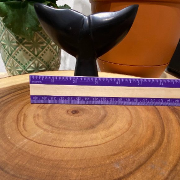 Black Marble Whale Tail Carving, Hand Carved Figurine, Ocean Themed Decor - Picture 5 of 5
